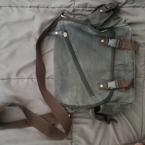 Canvas Messenger Bag - Picture 1 of 5
